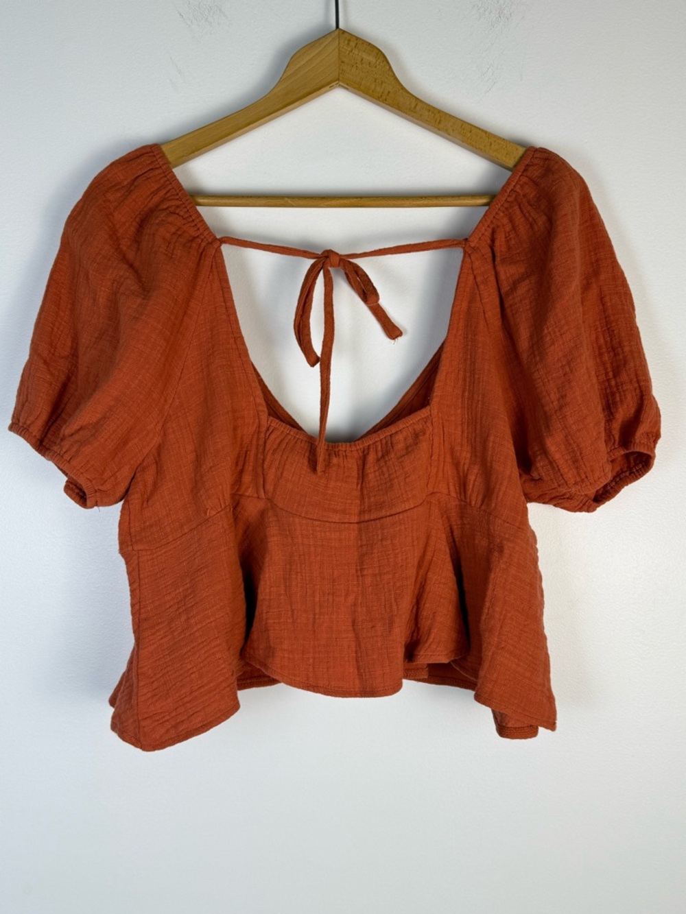 Francesca's Collections Rust Tie-Front Peasant Blouse - Picture 2 of 9